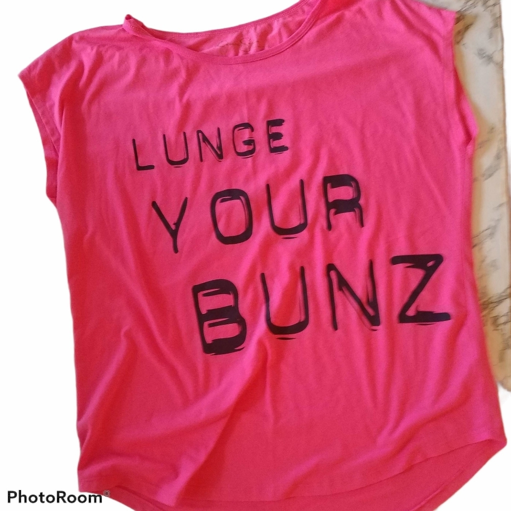 Jessica Simpson "the warm up" plus size sh…